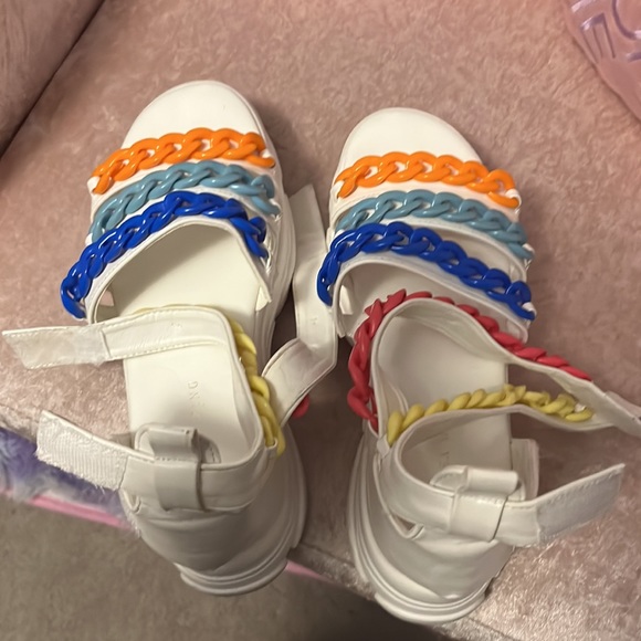 DollsKill azalea wang chain platform sandal! Size 6! Worn once! - Picture 9 of 11